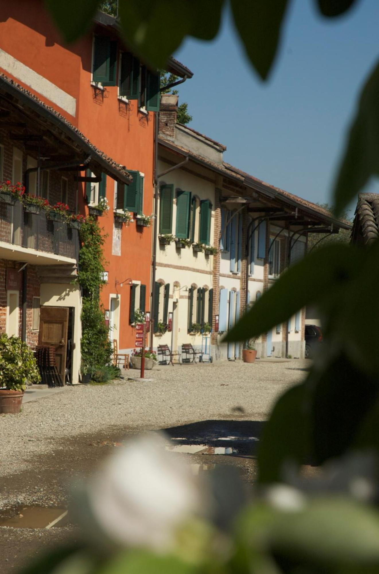 Agriturismo Cascina Caremma Besate Екстериор снимка