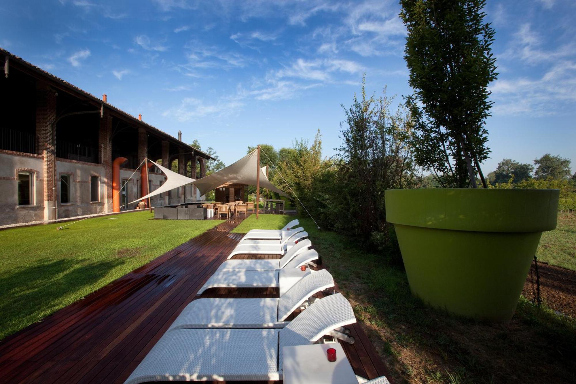 Agriturismo Cascina Caremma Besate Екстериор снимка