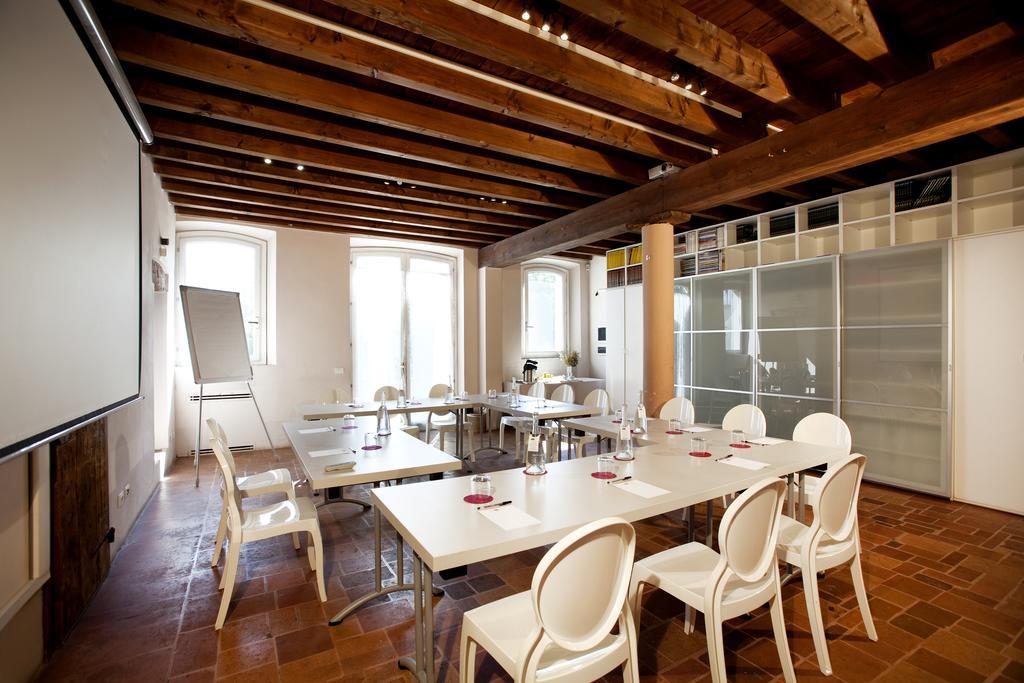 Agriturismo Cascina Caremma Besate Екстериор снимка