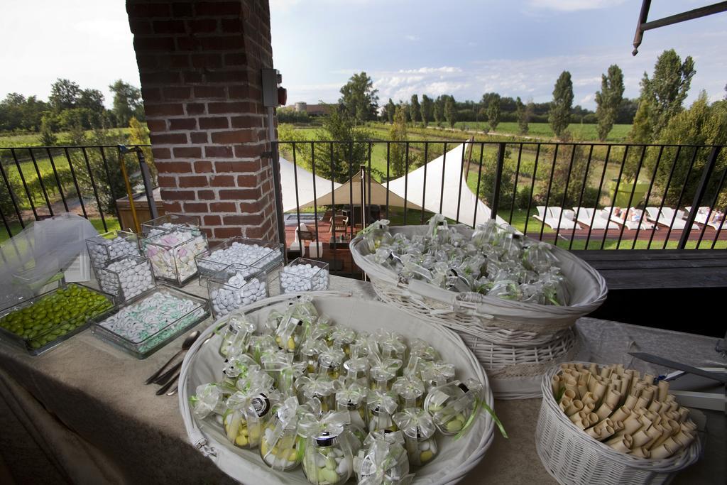 Agriturismo Cascina Caremma Besate Екстериор снимка